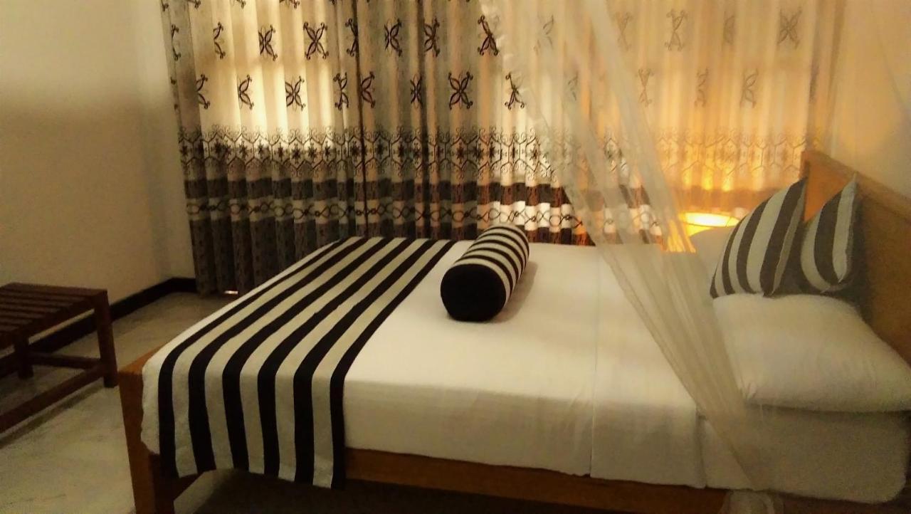 Marvellous Inn Ела Екстериор снимка